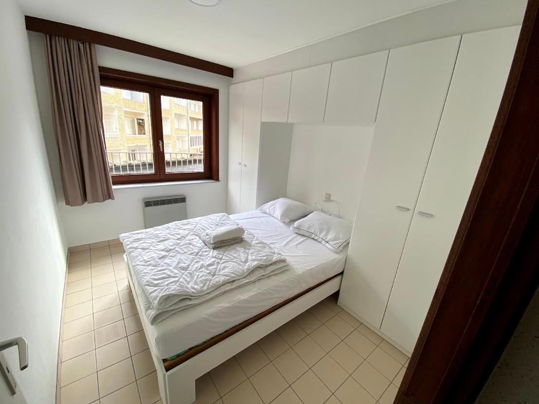 Appart Sympa 6P Avec Garage Et Terrasse Ensoleillee Et Spacieuse A 25M De La Mer Westende Middelkerke Exterior foto