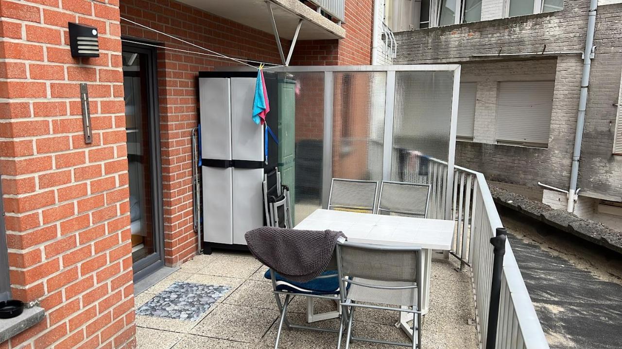 Appart Sympa 6P Avec Garage Et Terrasse Ensoleillee Et Spacieuse A 25M De La Mer Westende Middelkerke Exterior foto