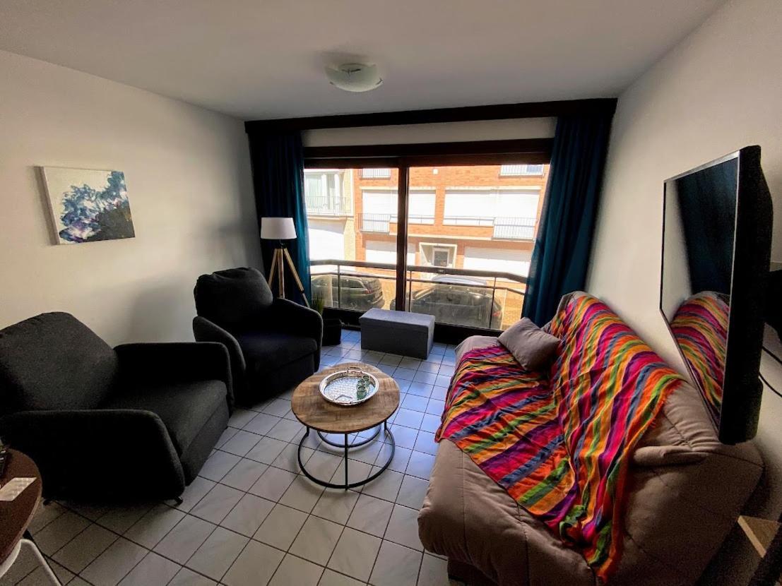 Appart Sympa 6P Avec Garage Et Terrasse Ensoleillee Et Spacieuse A 25M De La Mer Westende Middelkerke Exterior foto